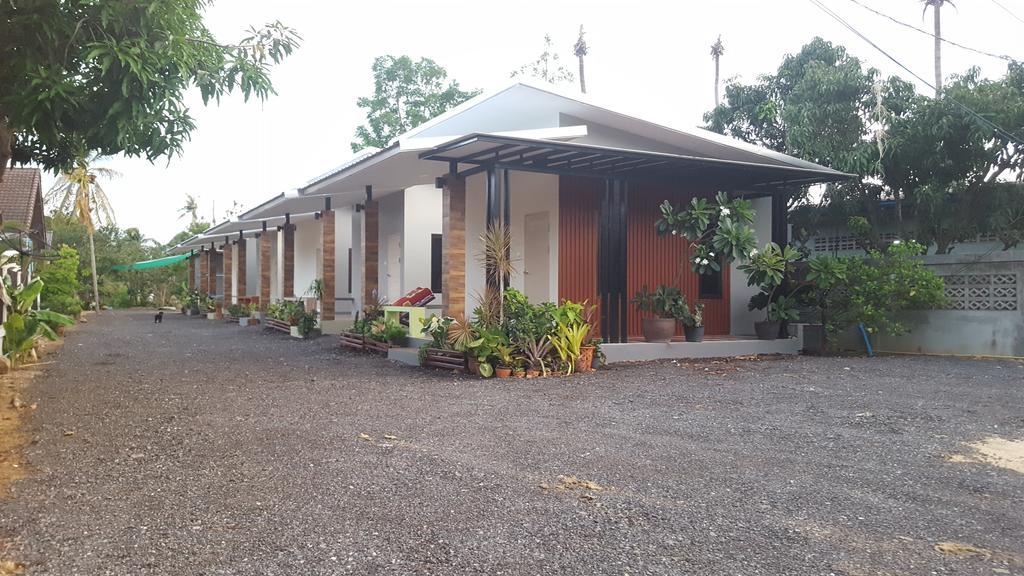The House At Pranburi Hotel Exterior foto
